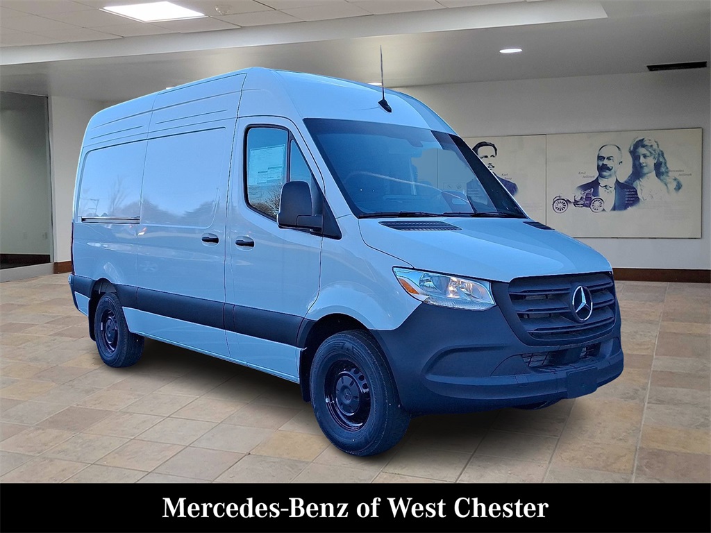 2025 Mercedes-Benz Sprinter Cargo Van Base's photo