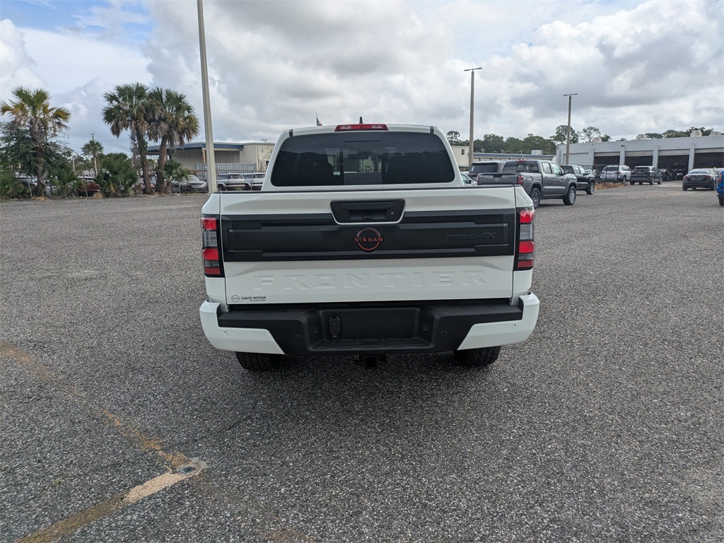 2026 Nissan Frontier PRO-4X photo 4