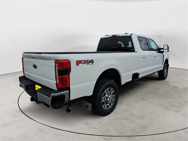 2025 Ford F-350 photo 5