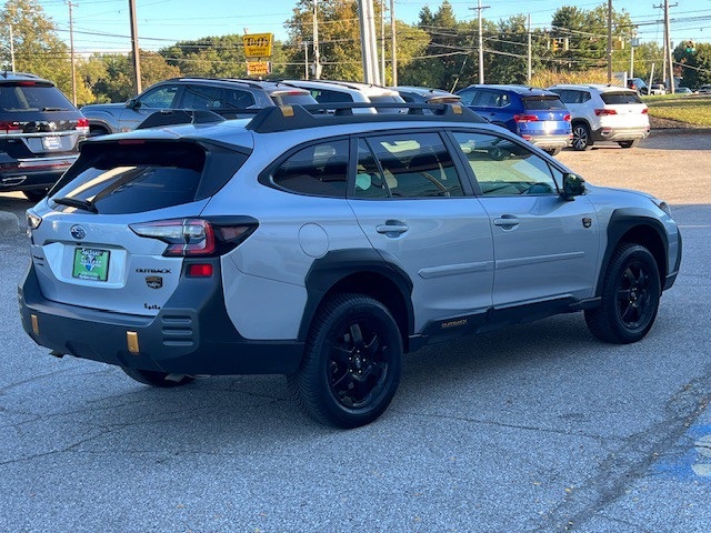 2022 Subaru Outback Wilderness photo 2
