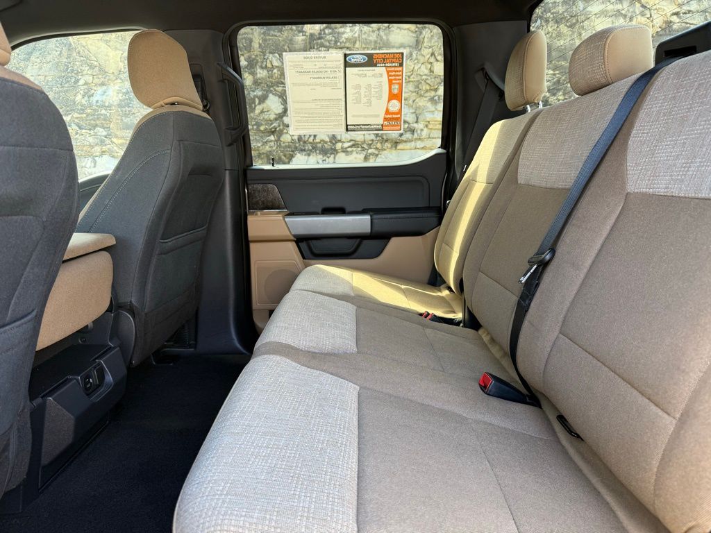 2022 Ford F-150 XLT photo 10
