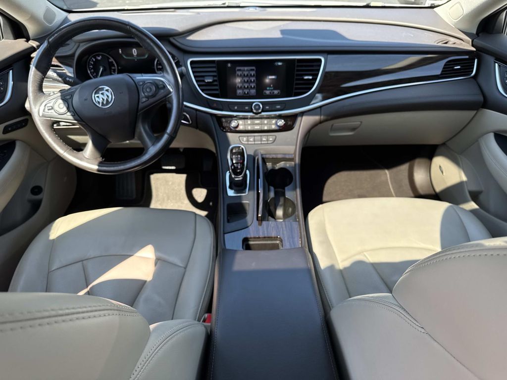 2017 Buick LaCrosse Premium I photo 11