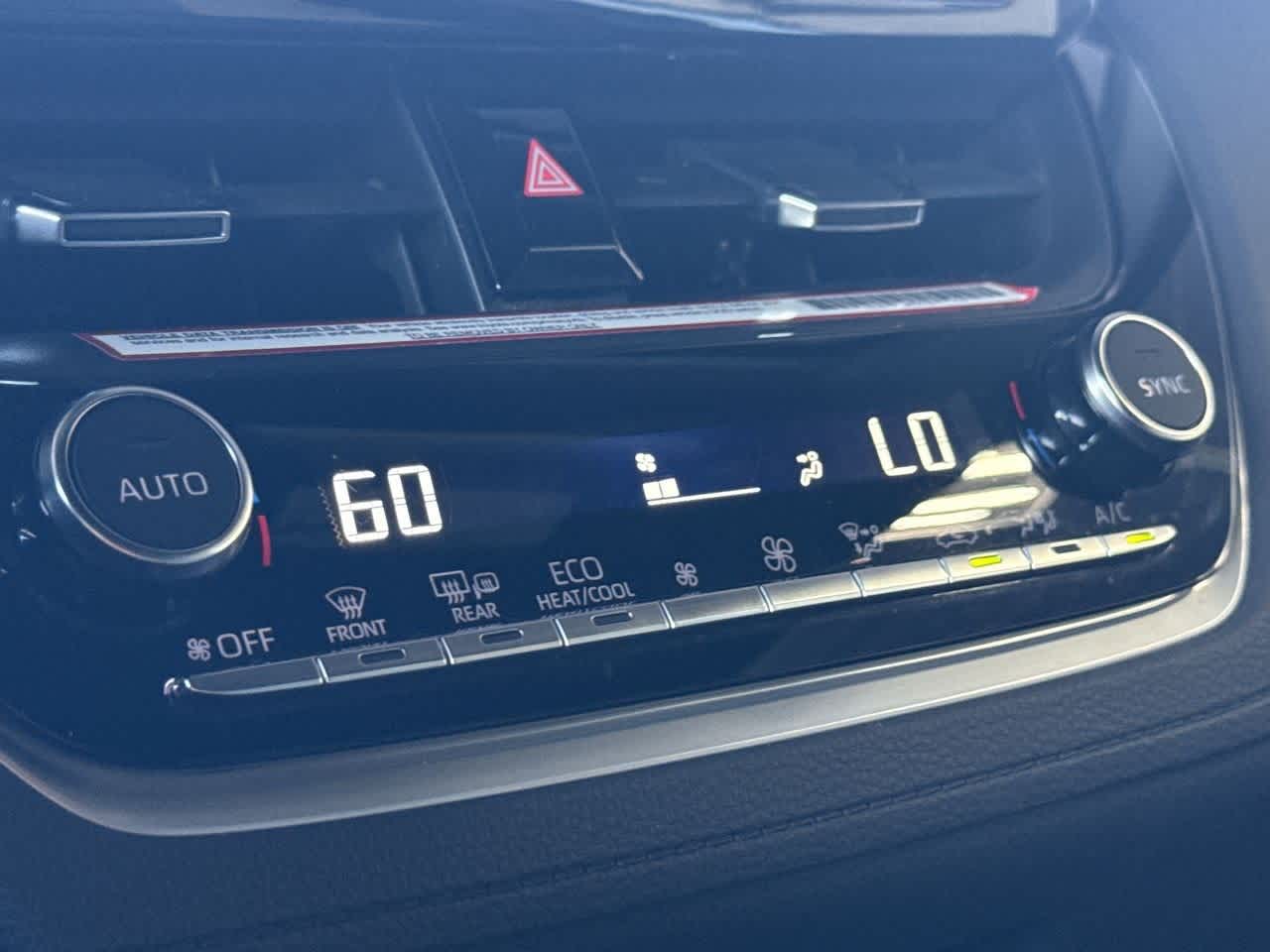 2024 Toyota Corolla Hybrid XSE photo 18