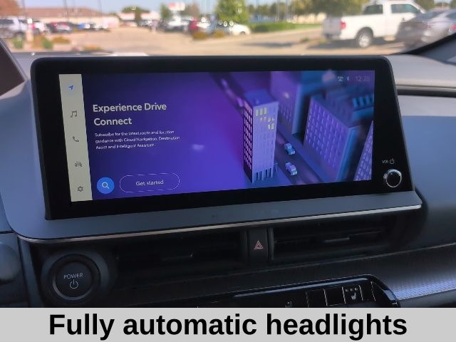 2026 Toyota Prius XLE photo 4