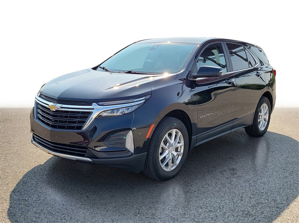 2022 Chevrolet Equinox LT photo 3