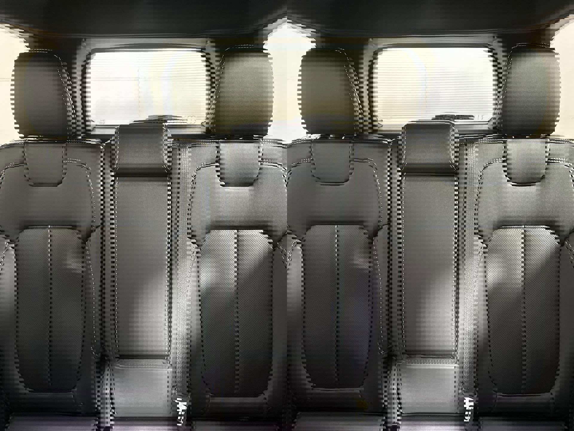2025 Jeep Grand Cherokee Limited photo 22