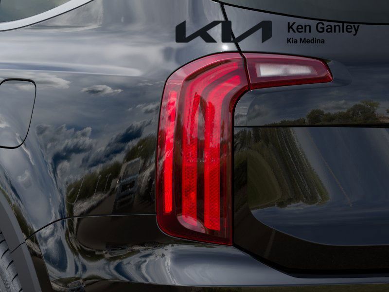 2025 Kia Telluride S photo 9