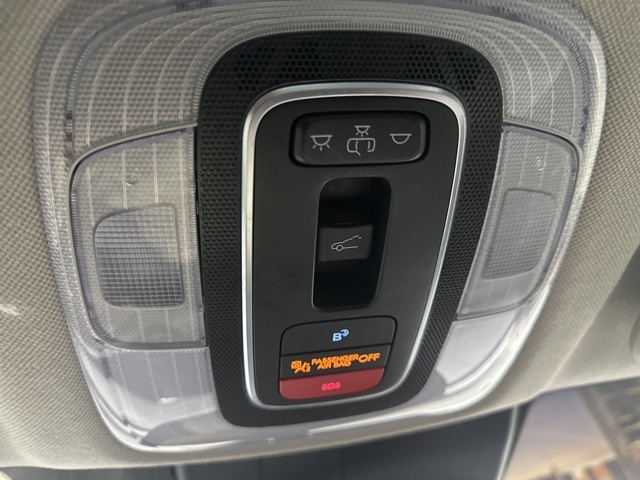 2023 Hyundai Elantra Limited photo 19