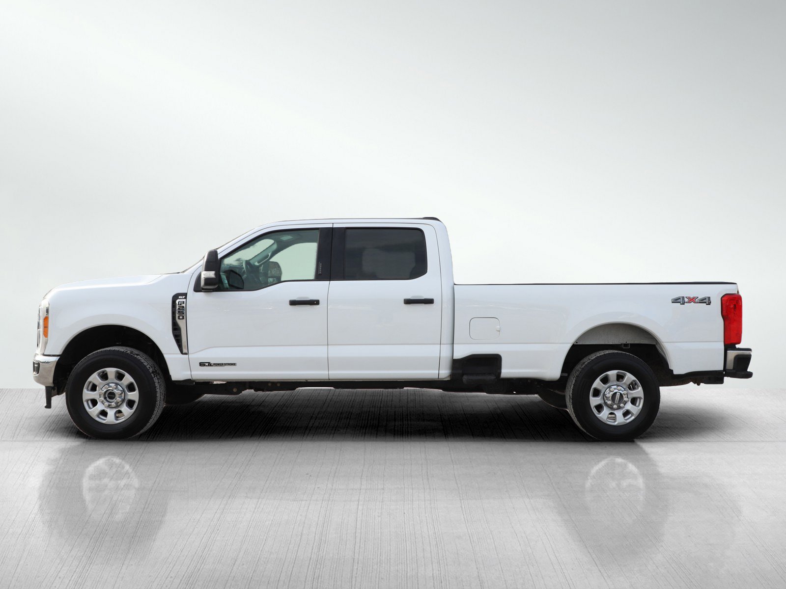 Used 2023 Ford F-250 Super Duty XLT with VIN 1FT7W2BTXPED20553 for sale in Wayzata, Minnesota