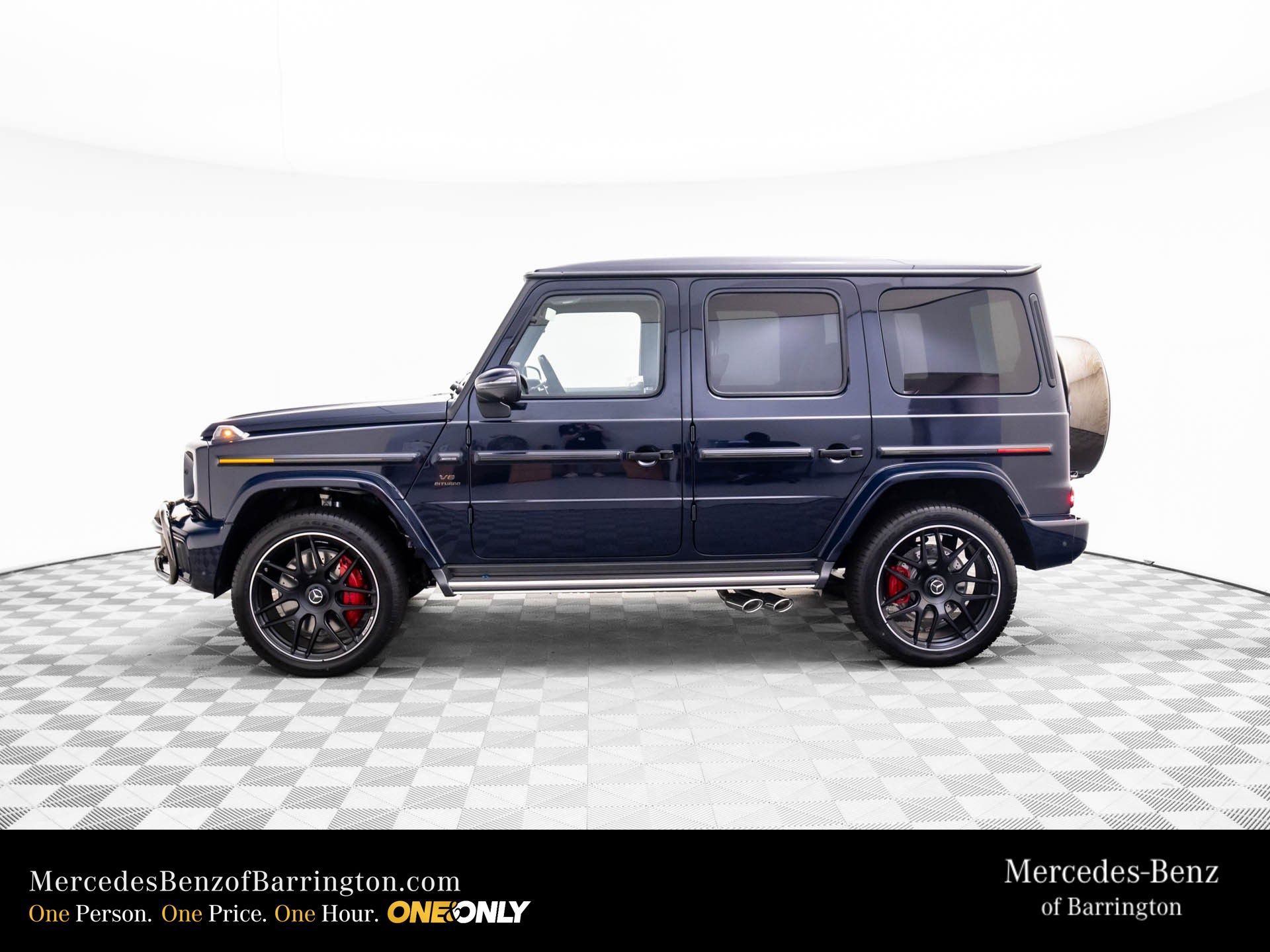 2025 Mercedes Benz G 63 AMG photo 2