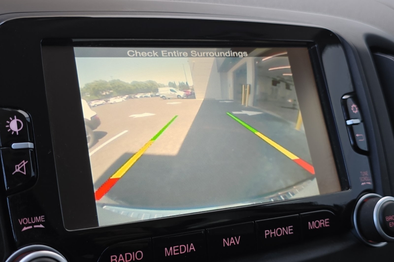 2015 Fiat 500L Trekking photo 20