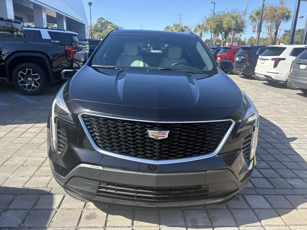 2020 Cadillac XT4 Sport photo 2
