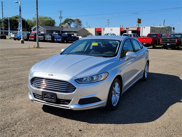 2014 Ford Fusion SE photo 8