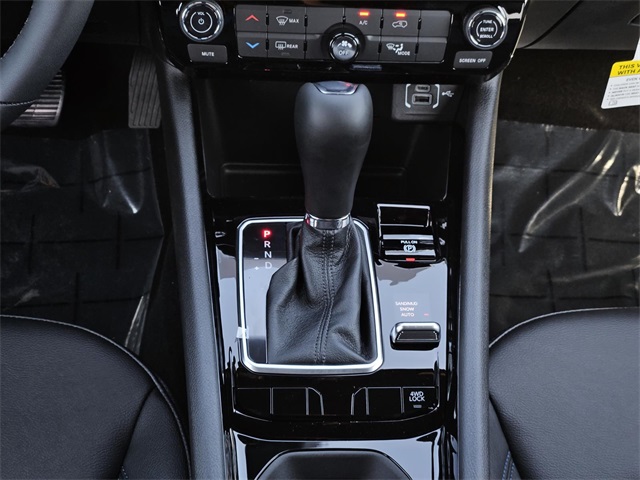 2025 Jeep Compass North Edition Latitude photo 16