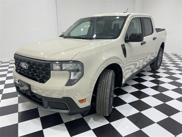 2025 Ford Maverick XLT's photo