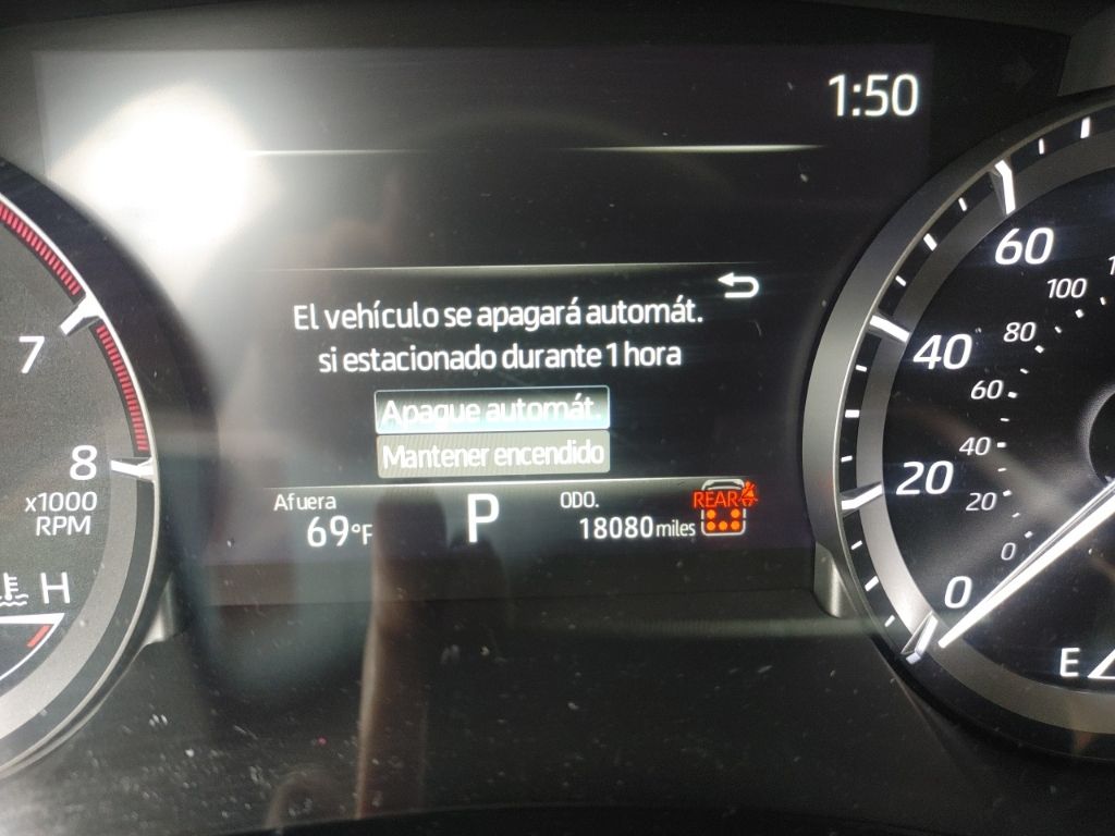 2024 Toyota Highlander XLE photo 16