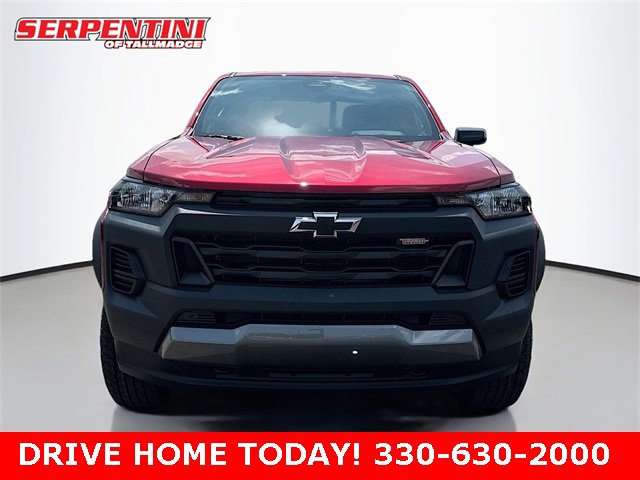 2026 Chevrolet Colorado Trail Boss photo 2
