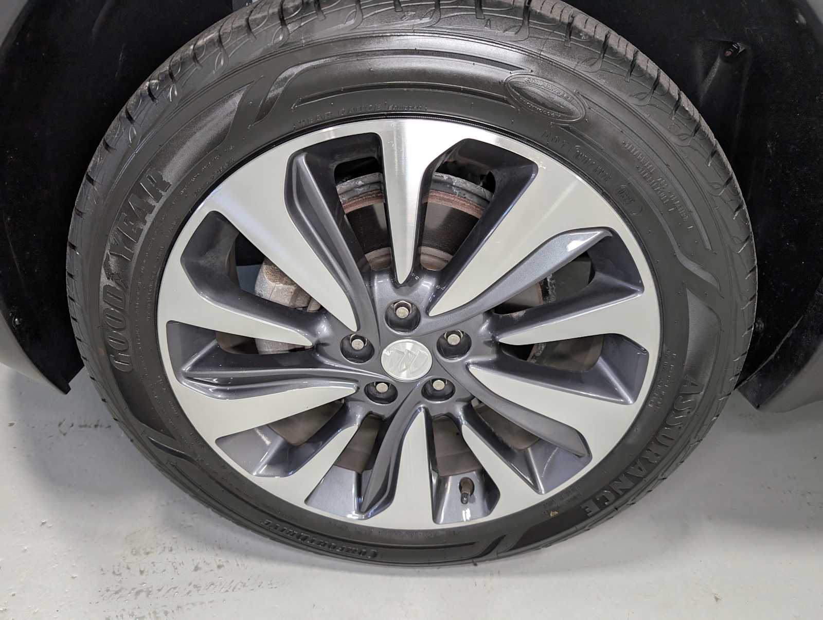 2021 Buick Encore Preferred photo 3