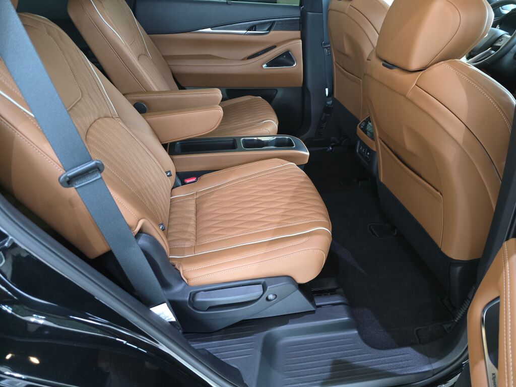 2026 Infiniti QX60 Autograph AWD photo 12