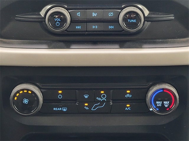 2023 Ford F-150 XLT photo 22