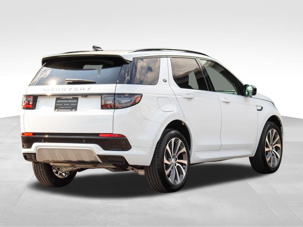 2024 Land Rover Discovery Sport S photo 4