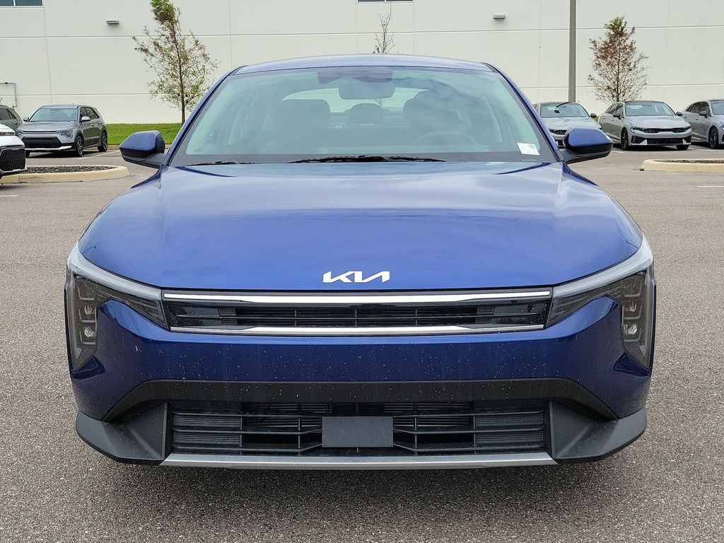 2025 Kia K4 EX photo 8