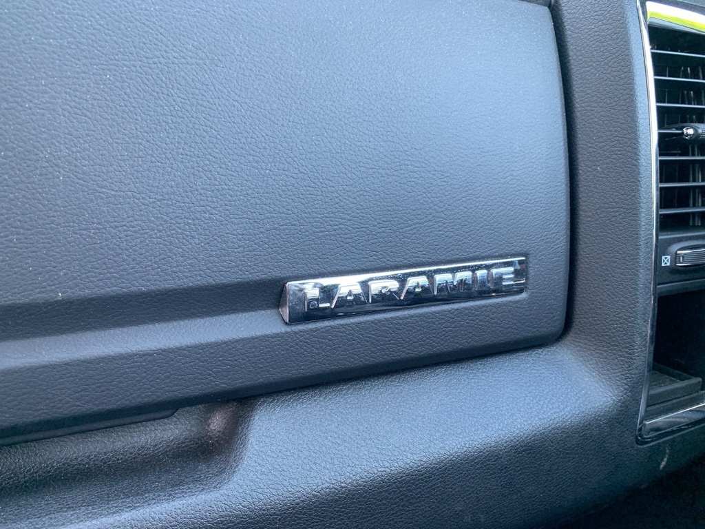 2016 Ram 2500 Laramie photo 25