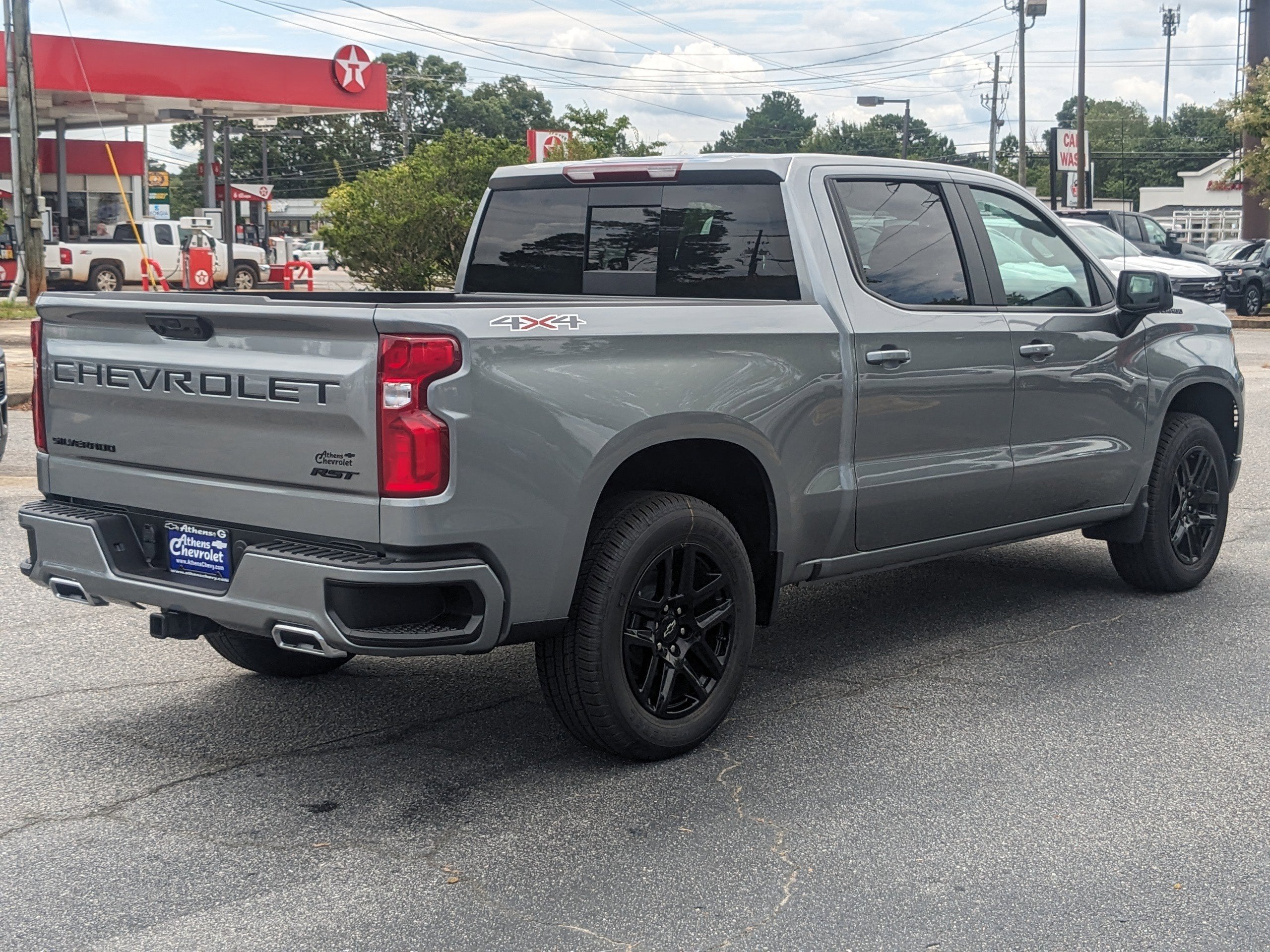 2025 Chevrolet Silverado 1500 RST photo 4