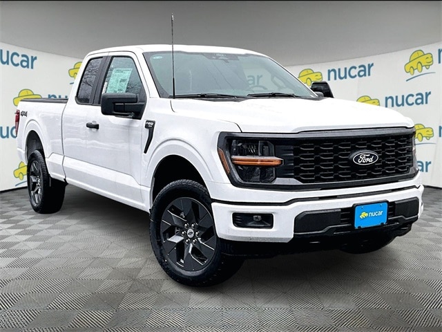 2025 Ford F-150 STX's photo