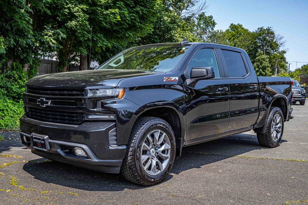 2022 Chevrolet Silverado 1500 RST photo 3
