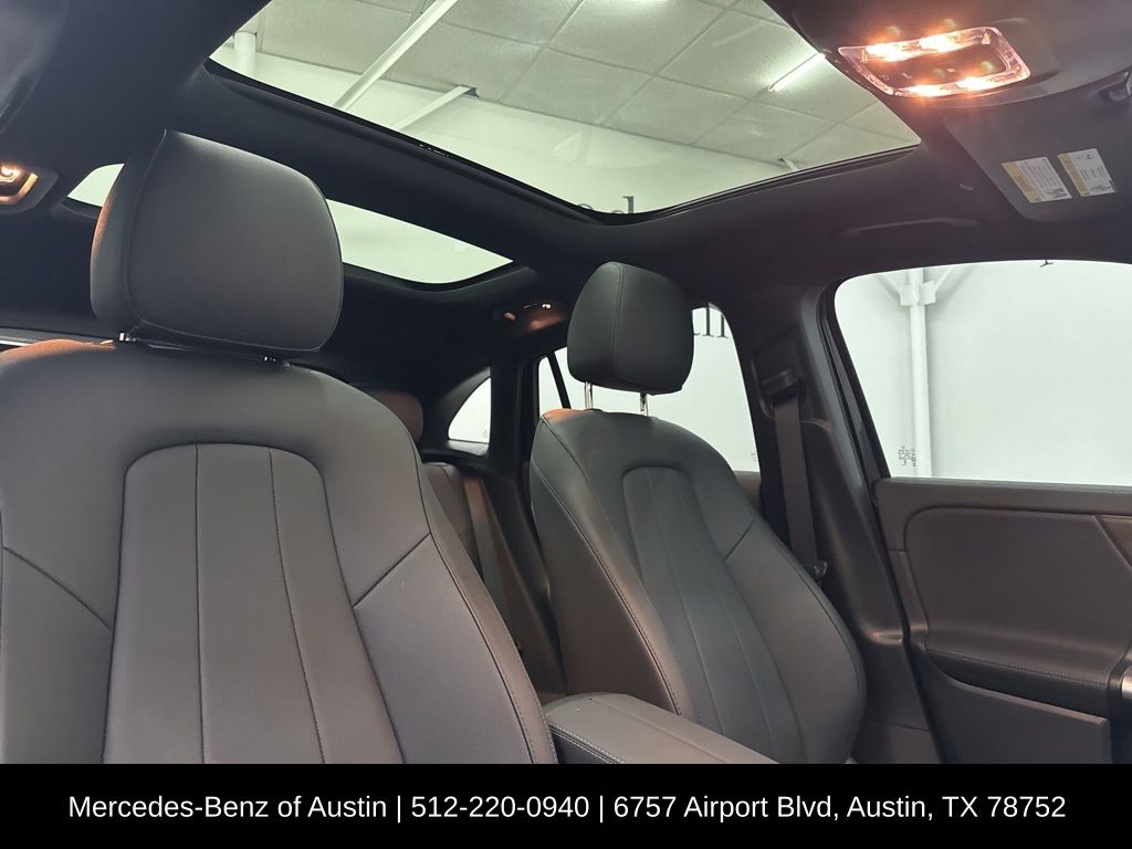 2025 Mercedes Benz GLA 250 photo 23