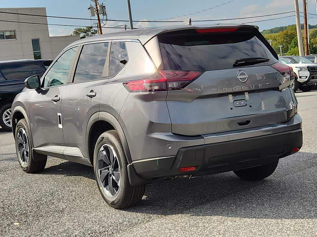 2026 Nissan Rogue SV AWD photo 4