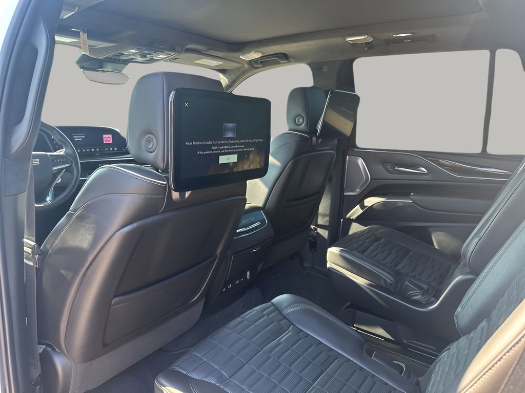 2022 Cadillac Escalade Premium Luxury Platinum photo 16