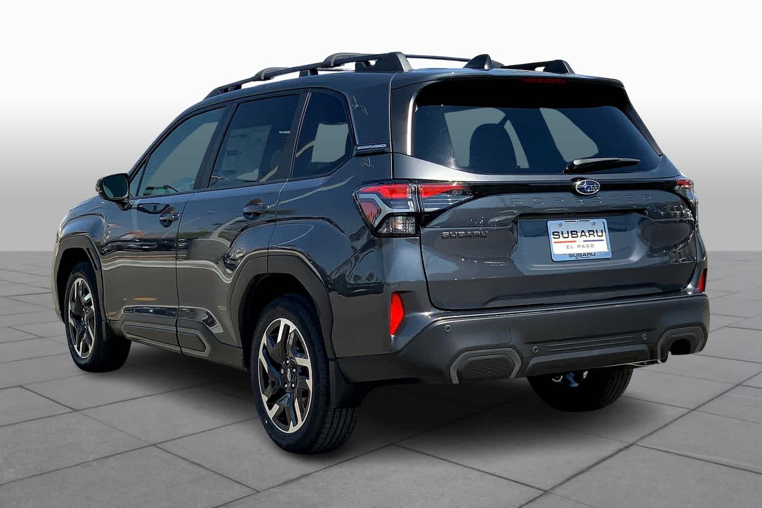 2025 Subaru Forester Limited photo 12