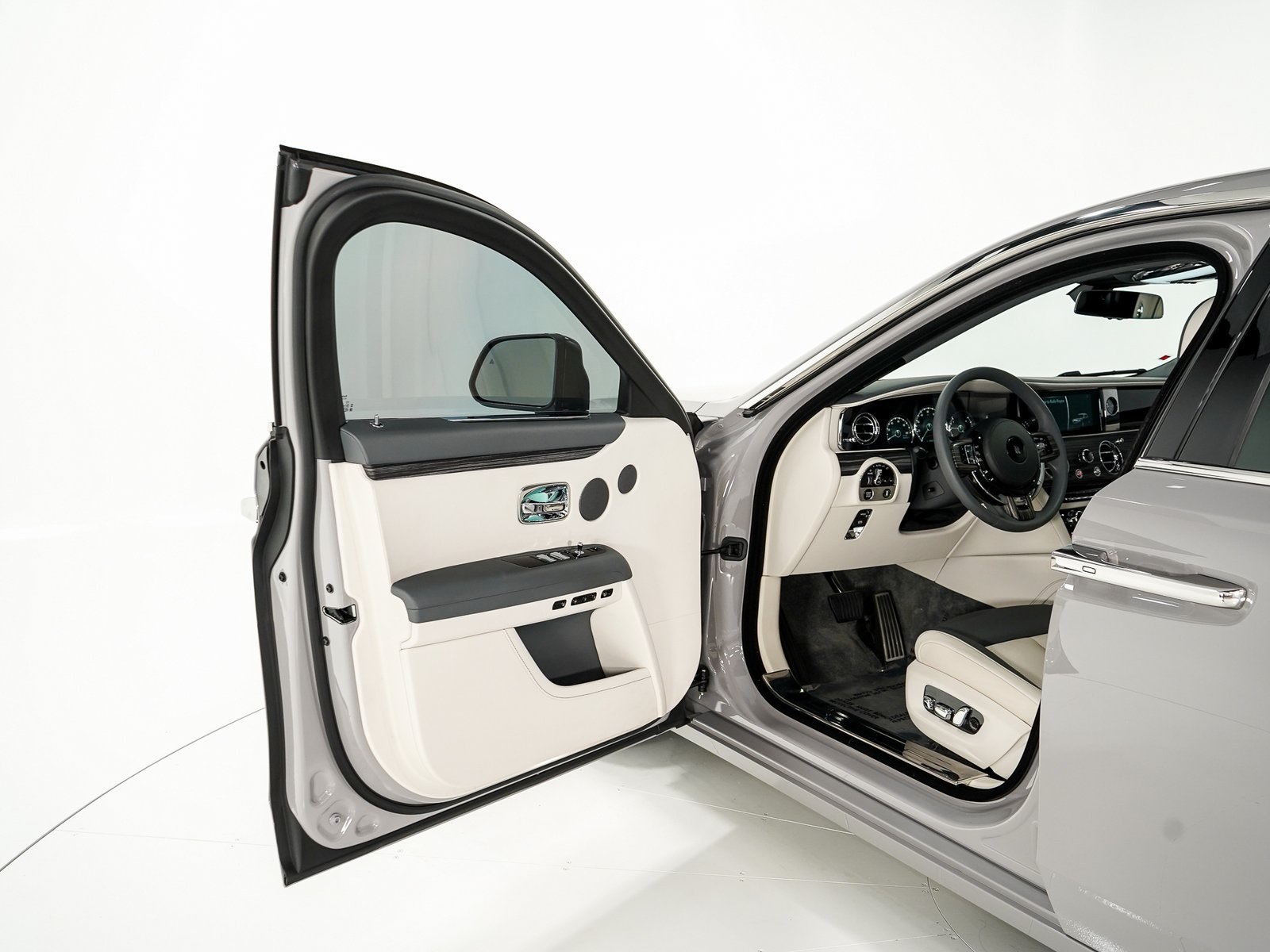 2022 Rolls Royce Ghost RR21 photo 10