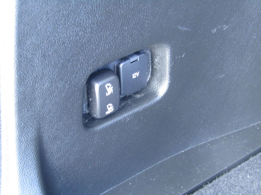 2023 Ford Edge SEL photo 5