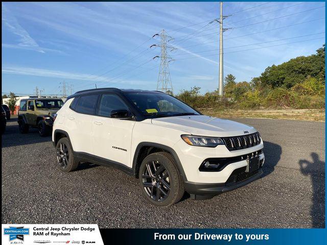 2026 Jeep Compass Limited Altitude's photo
