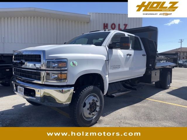 2024 Chevrolet Silverado 4500 Medium Duty Chassis Cab 1LT's photo