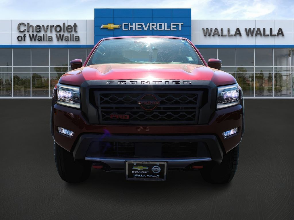 2024 Nissan Frontier PRO-4X photo 2