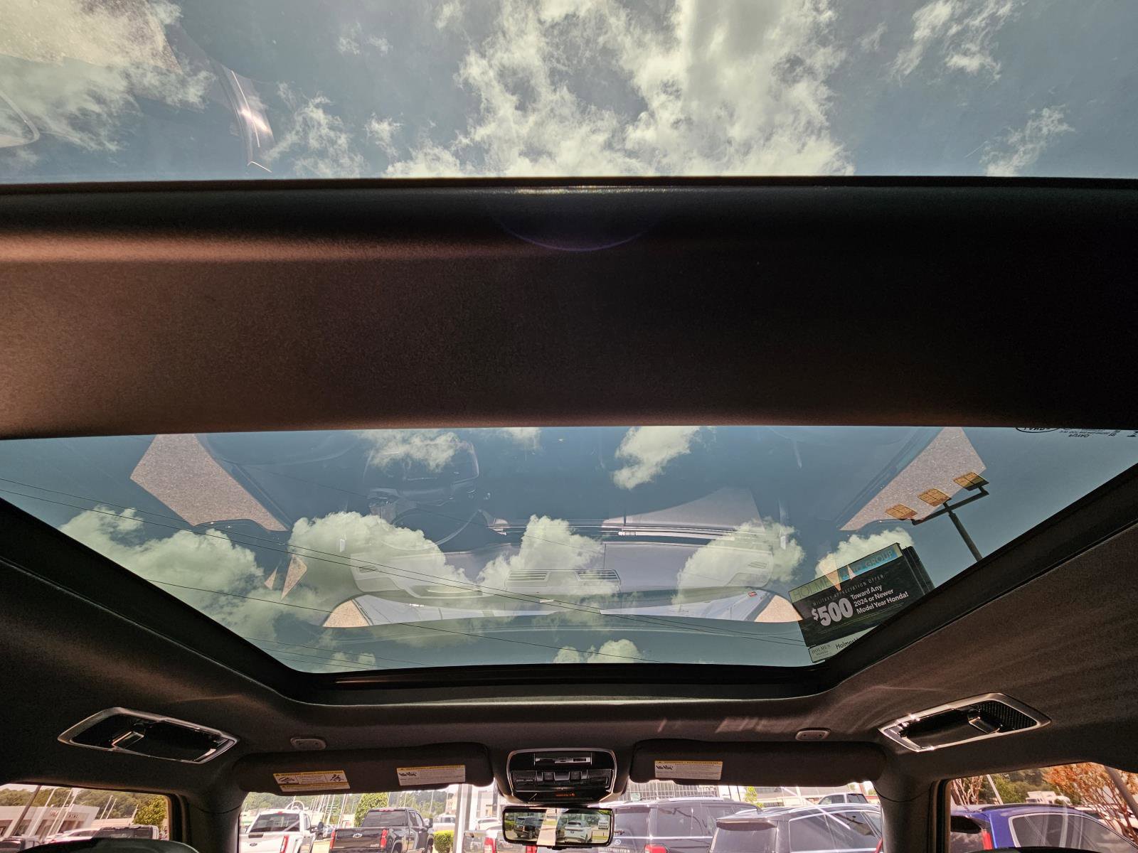 2023 Land Rover Range Rover SE photo 33