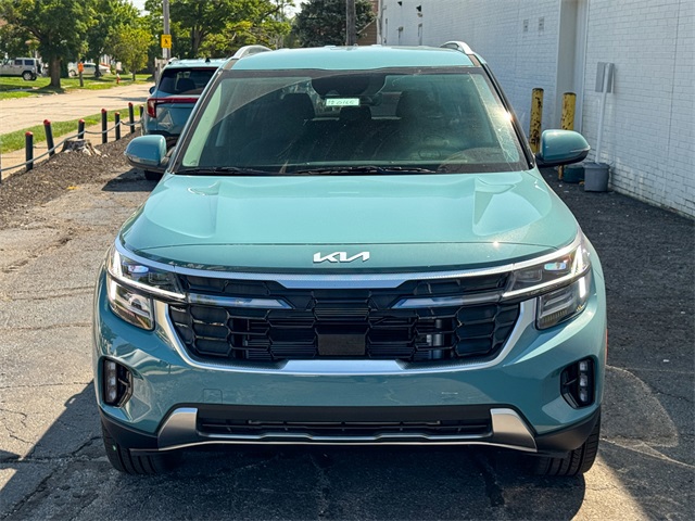 2026 Kia Seltos SX photo 8