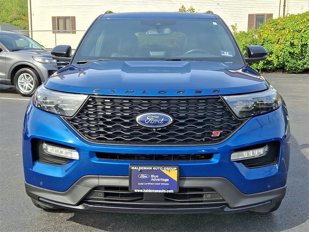 2020 Ford Explorer ST photo 2