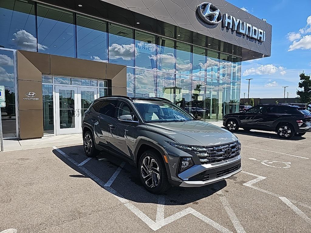 2025 Hyundai Tucson Limited photo 7