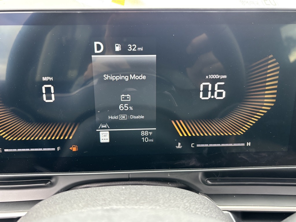 2026 Kia Carnival LXS photo 5