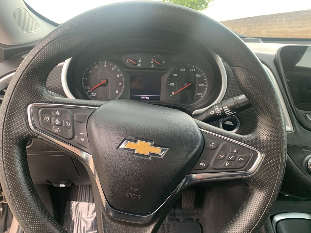 2023 Chevrolet Malibu 1LT photo 12