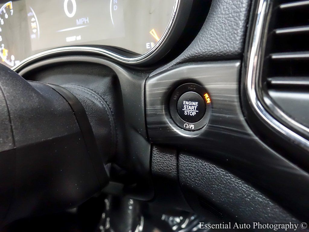 2022 JEEP GRAND CHEROKEE - Image 15