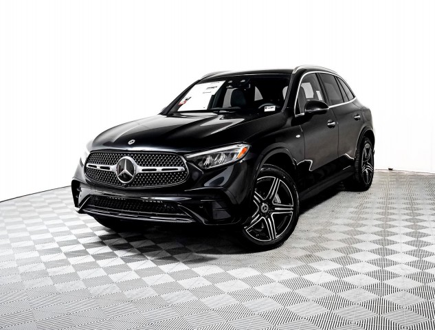 2025 Mercedes-Benz GLC