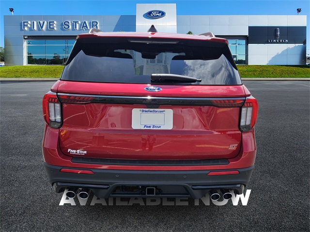 2025 Ford Explorer ST photo 4