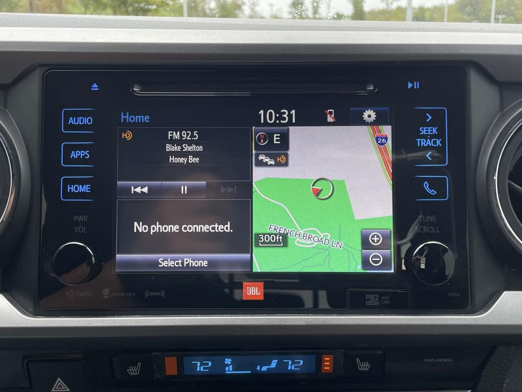 2018 Toyota Tacoma Limited photo 17