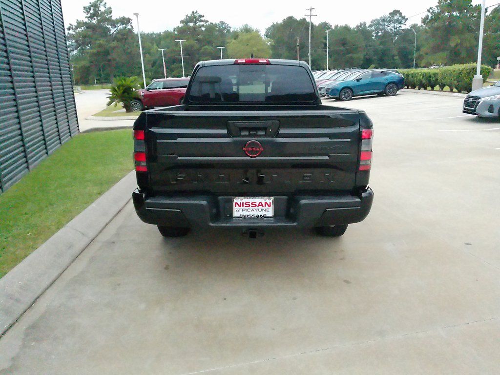 2026 Nissan Frontier Crew Cab PRO-4X photo 4
